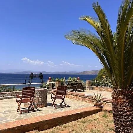 Villa Klementia Nea Styra