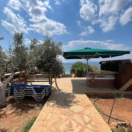 Villa Klementia Nea Styra